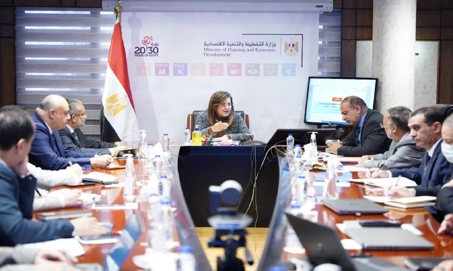 وزيرة التخطيط تبحث ملامح خطة التنمية المستدامة للعام 23/2024